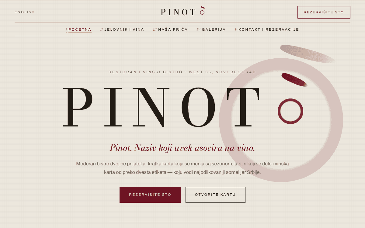 Sajt restorana Pinot - krem pozadina, serifni logotip i prsten od vina